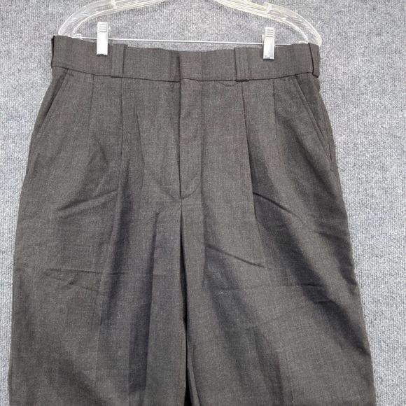 Flying Cross Men's Dress Pants Black Size 34R Pleated Front Made in USA - Picture 3 of 10